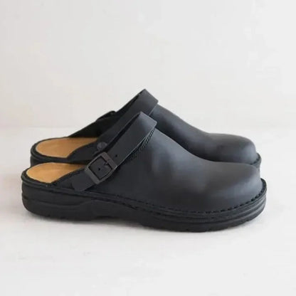 Barclay - Clogs: Comfort & Style